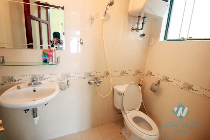 Good price house with 04 bedrooms for rent in Au Co St, Tay Ho, Hanoi